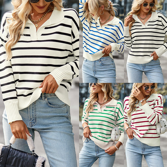 pull rayé marin col V