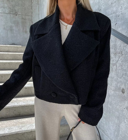 Manteau court oversize tendance en laine