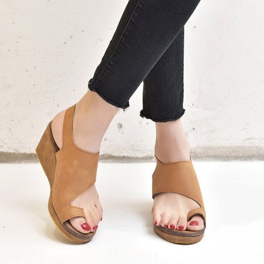 Sandales Compensées Dorées