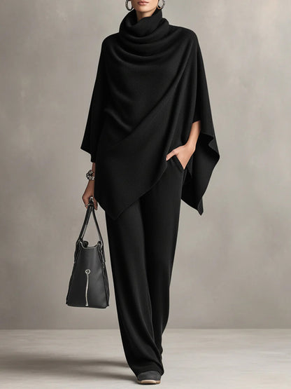 Ensemble deux pièces  d'un haut cape et d'un pantalon large