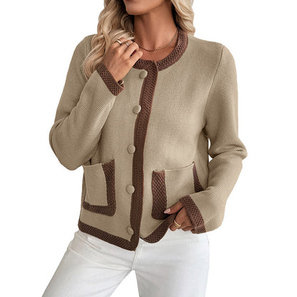 Cardigan tricoté à couleurs contrastées